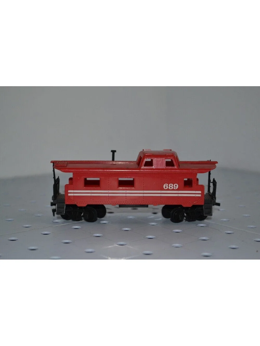 HO Scale Vintage Tyco & Bachmann Red Caboose Cars Lot Of 4 AS IS